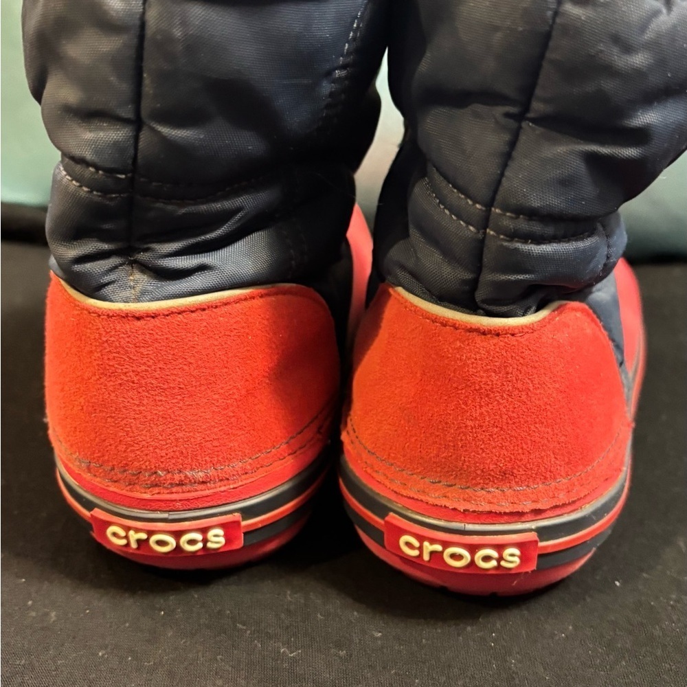 CROCS Kids Red and Navy Snow Boots - Picture 6 of 10